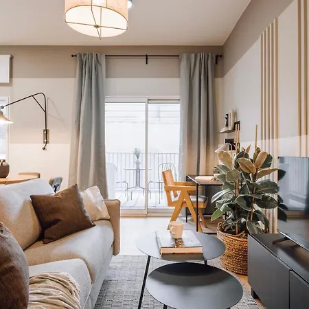 Belver - 1 Bedroom, Balcony And Parking In Arroios *